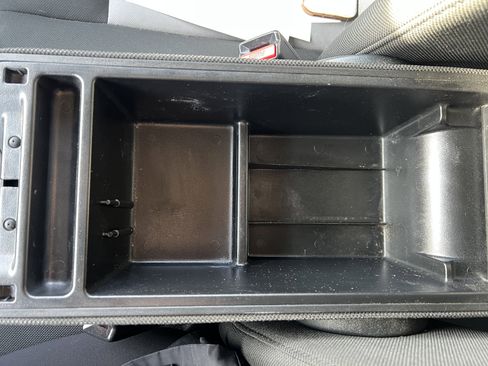 Used 2011 Ford Ranger XLT image 24