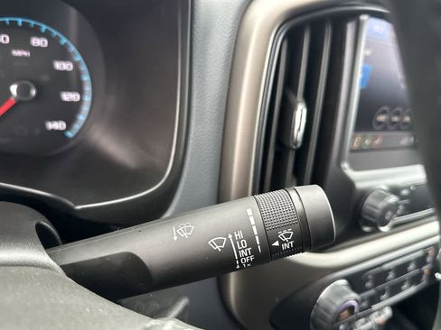 Used 2022 Chevrolet Colorado Z71 image 23