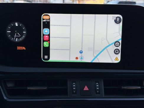 Used 2022 Lexus ES 350 w/ Premium Package image 17