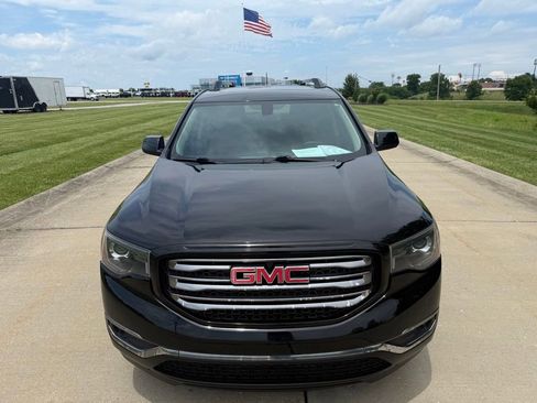 Used 2017 GMC Acadia SLT AWD/4WD image 12
