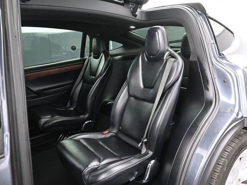 Used 2021 Tesla Model X Long Range AWD/4WD image 12