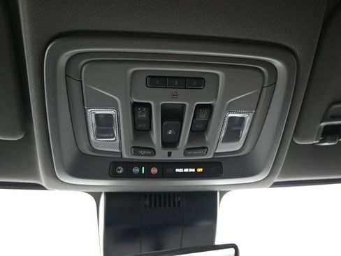New 2026 GMC Sierra 1500 Denali AWD/4WD image 18