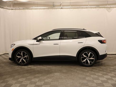 Used 2023 Volkswagen ID.4 S RWD image 2