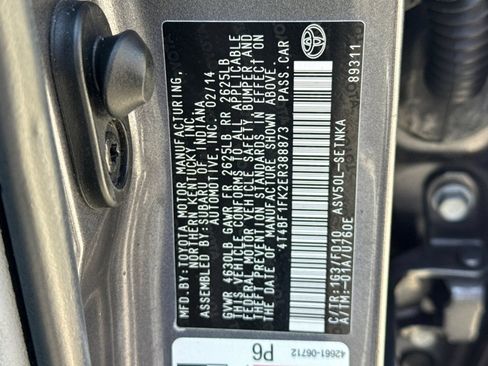 Used 2014 Toyota Camry LE FWD image 25