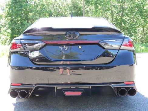 Used 2019 Toyota Camry XSE w/ Driver Assist Package FWD image 6