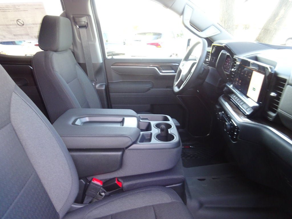 New 2026 Chevrolet Silverado 1500 RST w/ Z71 Off-Road Package AWD/4WD image 16