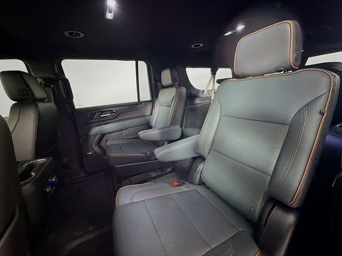 Used 2025 GMC Yukon XL AT4 w/ Premium Trailering Package AWD/4WD image 19
