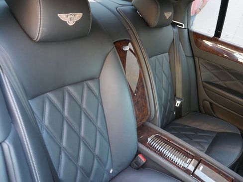 Used 2008 Bentley Flying Spur Flying Spur image 25