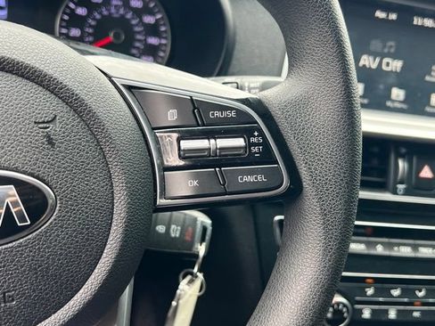 Used 2019 Kia Optima LX FWD image 23