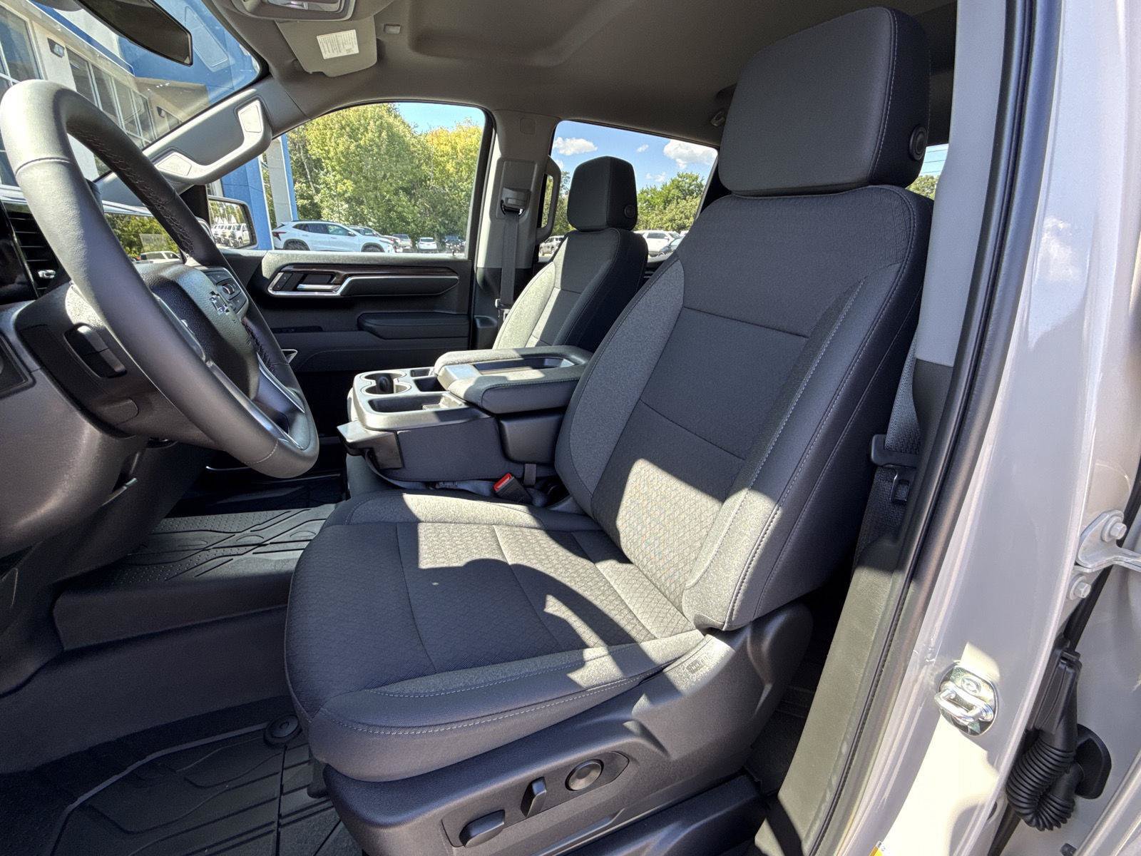 New 2026 Chevrolet Silverado 1500 RST w/ Protection Package AWD/4WD image 13