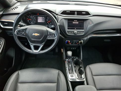 Used 2023 Chevrolet TrailBlazer ACTIV AWD/4WD image 11