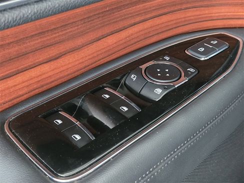 Used 2024 Lincoln Navigator Reserve image 36