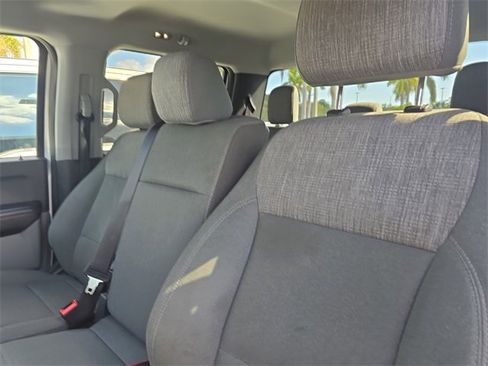 Used 2025 Ford F250 XLT image 12