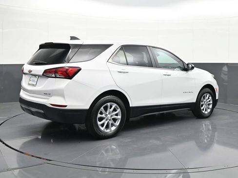 Certified 2024 Chevrolet Equinox LT AWD/4WD image 5