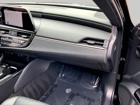 Certified 2024 Lexus ES 350 w/ Premium Package FWD image 19