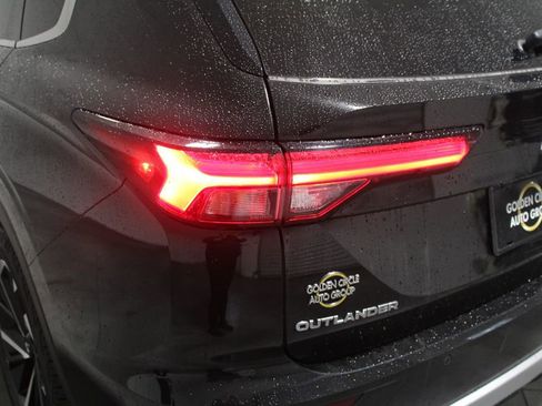 Used 2024 Mitsubishi Outlander SEL image 55