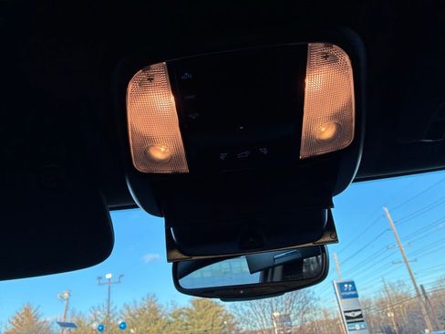 Used 2022 Dodge Durango GT image 41