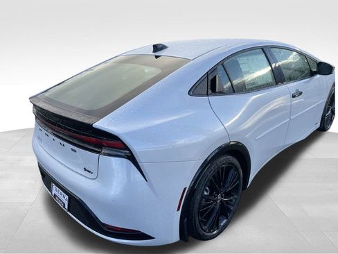 New 2026 Toyota Prius AWD image 13