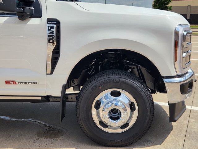 New 2026 Ford F350 Lariat w/ Lariat Premium Package AWD/4WD image 5