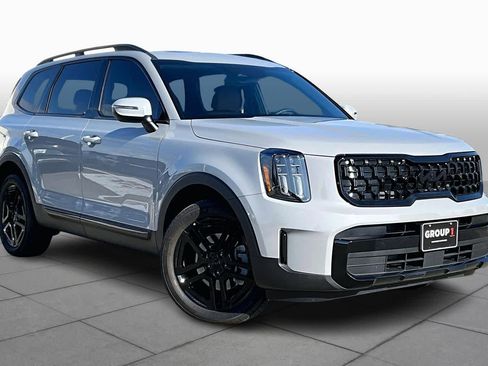 Used 2025 Kia Telluride EX X-Line image 2