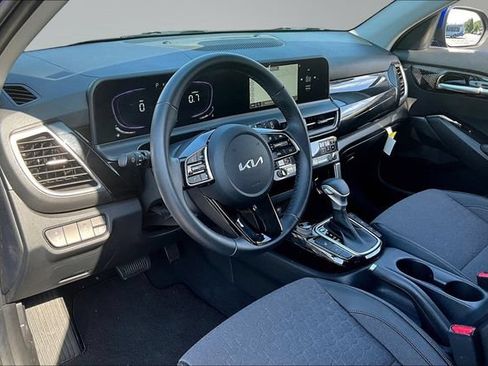 Used 2026 Kia Seltos S AWD/4WD image 17