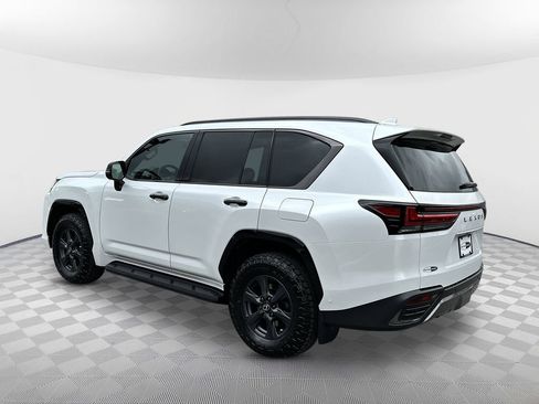 Used 2026 Lexus LX 700h Overtrail AWD/4WD image 5