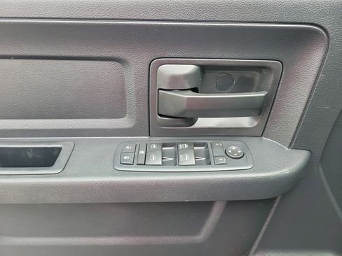 Used 2016 RAM 1500 Express image 7