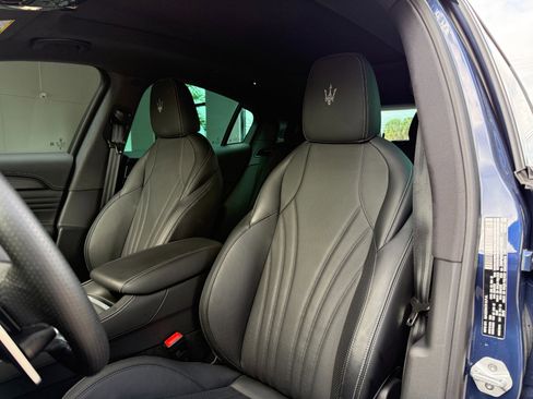 Used 2025 Maserati Grecale Modena image 26