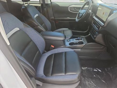 Certified 2025 Ford Bronco Sport Outer Banks w/ Outer Banks Tech Package+ AWD/4WD image 20