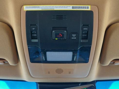 Certified 2024 Lexus ES 350 w/ Premium Package image 26