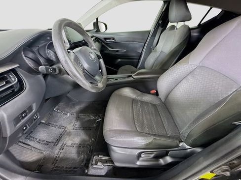 Certified 2020 Toyota C-HR LE FWD image 19