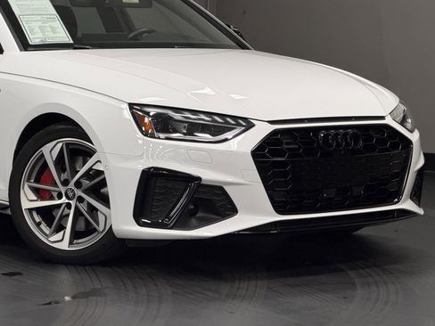 Used 2023 Audi A4 2.0T Prestige w/ Prestige Package image 3