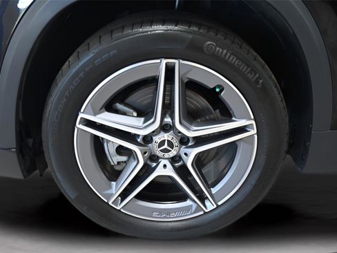 Used 2022 Mercedes-Benz GLA 250 4MATIC image 32