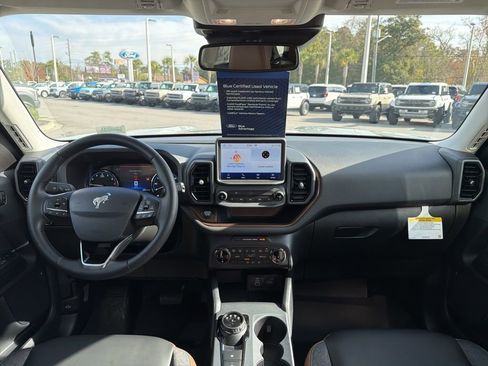 Certified 2024 Ford Bronco Sport Outer Banks image 17