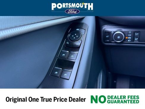 New 2026 Ford Explorer Active w/ Active Comfort Package AWD/4WD image 31