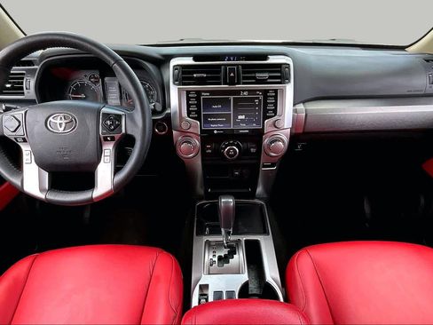 Used 2022 Toyota 4Runner SR5 RWD image 15