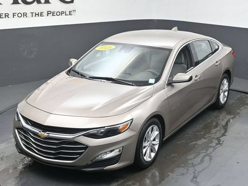 Used 2025 Chevrolet Malibu LT FWD image 44