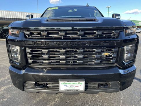 Used 2023 Chevrolet Silverado 2500 Custom w/ Custom Value Package image 13