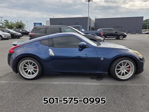 Used 2013 Nissan 370Z Touring w/ Sport Pkg RWD image 5