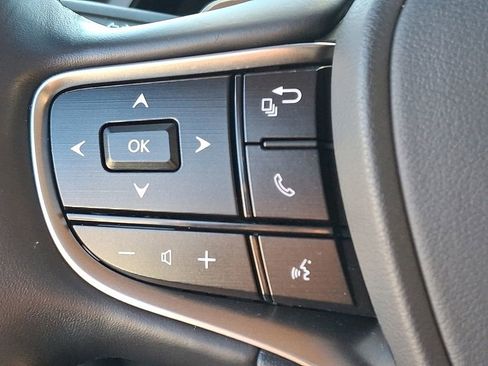 Used 2025 Lexus ES 300h w/ Premium Package image 21