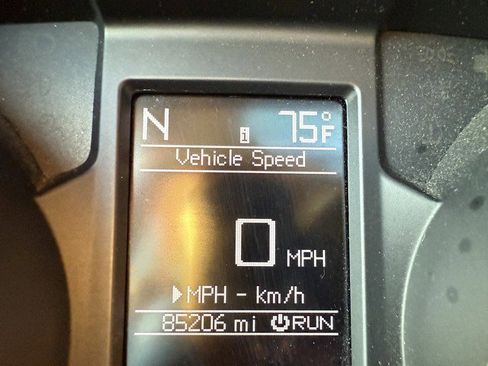 Used 2013 Jeep Grand Cherokee Overland w/ Advance Technology Group image 20