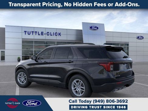 New 2026 Ford Explorer Active w/ Active Comfort Package image 4