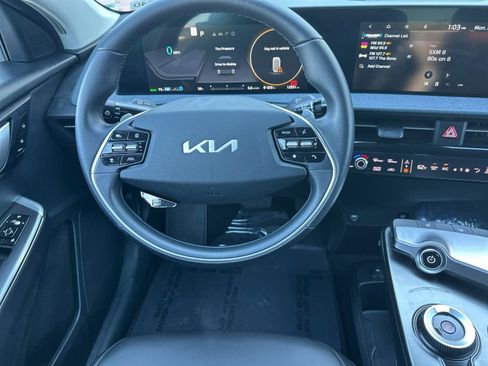 Used 2024 Kia EV6 Light image 14