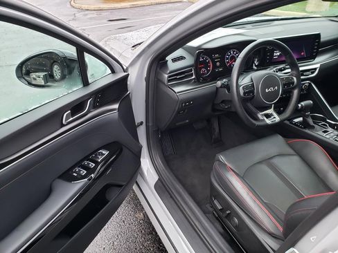 Used 2024 Kia K5 GT w/ GT1 Package image 9