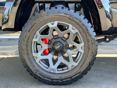 Used 2022 RAM 1500 Big Horn AWD/4WD image 13
