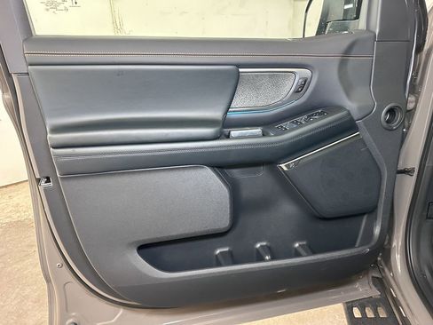 New 2026 Ford Expedition Tremor image 24