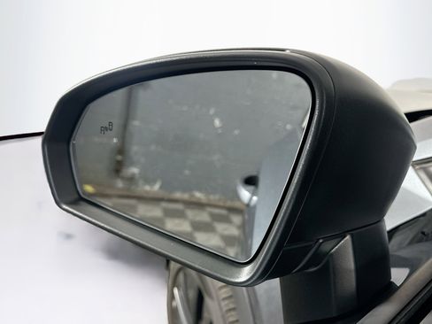 Used 2022 Volkswagen Taos S FWD image 16