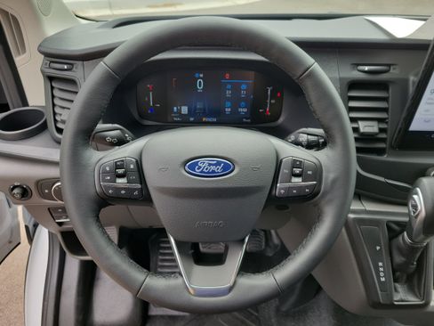 New 2026 Ford Transit 150 Low Roof RWD image 19