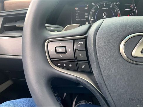 Used 2025 Lexus ES 350 w/ Premium Package FWD image 24