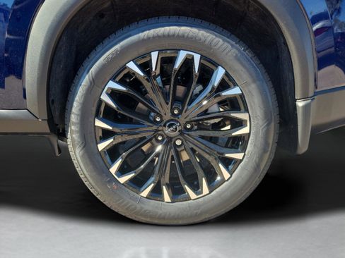 New 2026 Nissan Rogue SV image 33